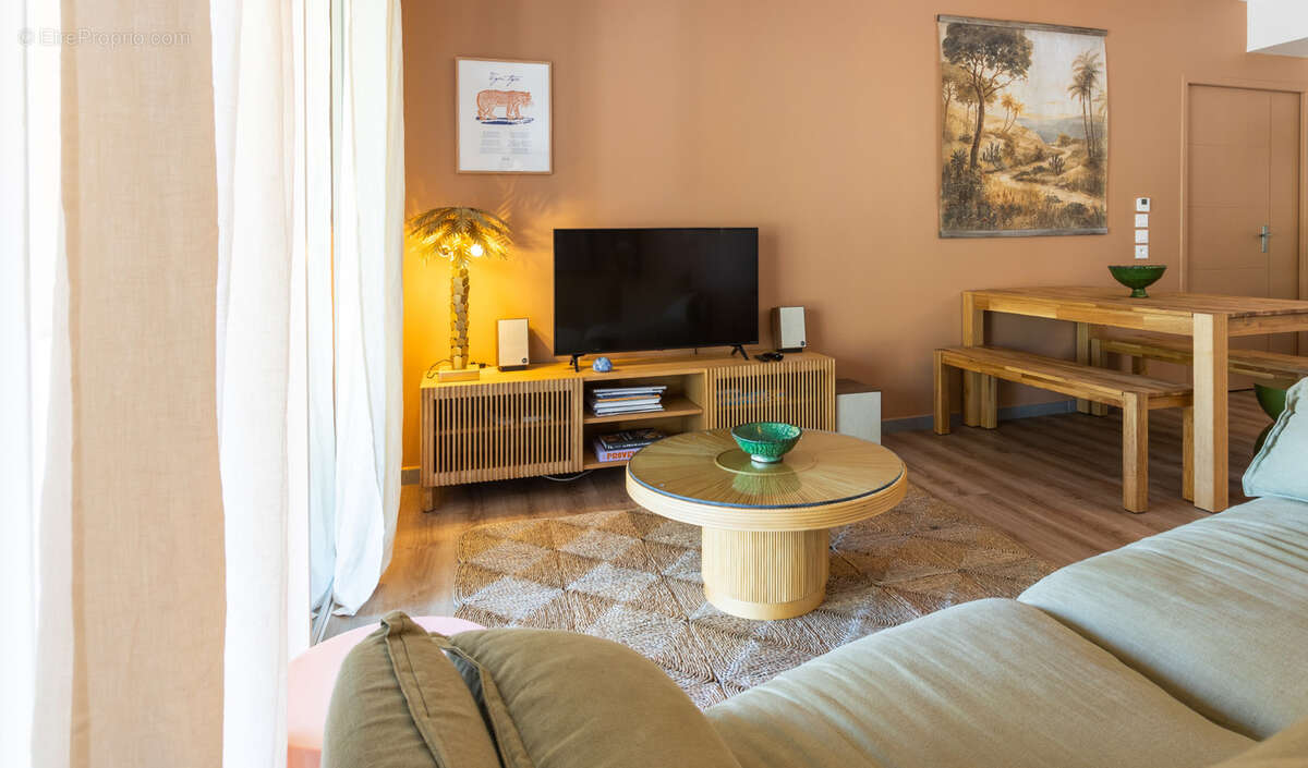 Appartement à HYERES