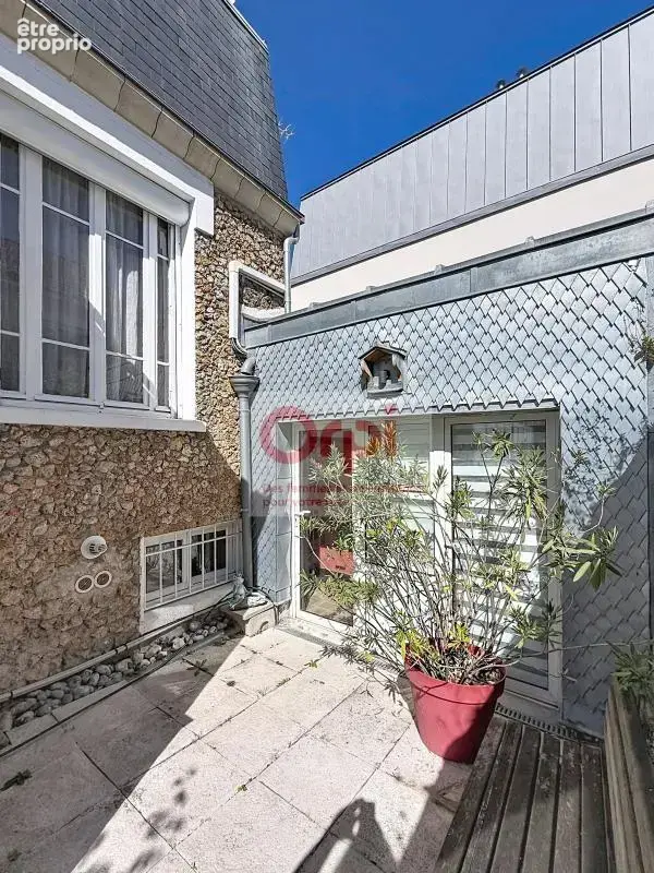 CLAMART Maison 10 pièces 6 chambres - 292 m² - Terrain 404 m² - photo 23