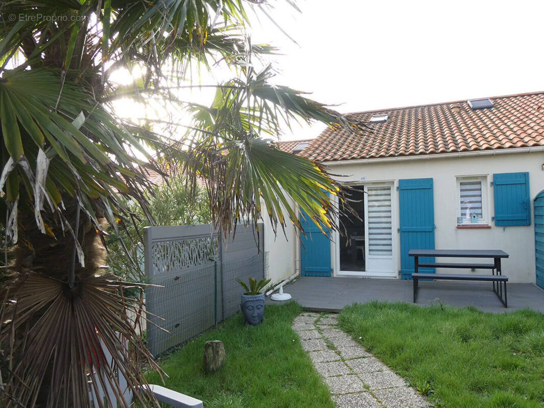 Maison à SAINT-MICHEL-CHEF-CHEF