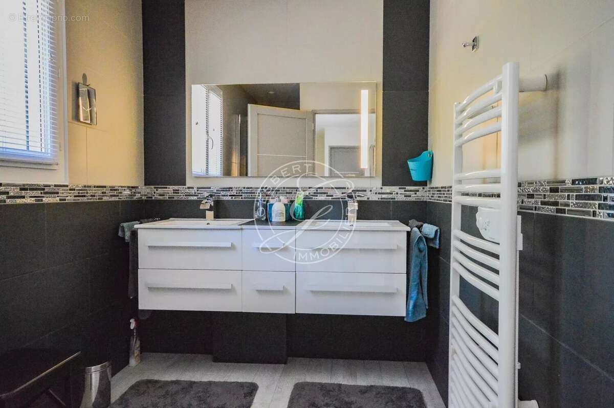 Maison à DRAGUIGNAN