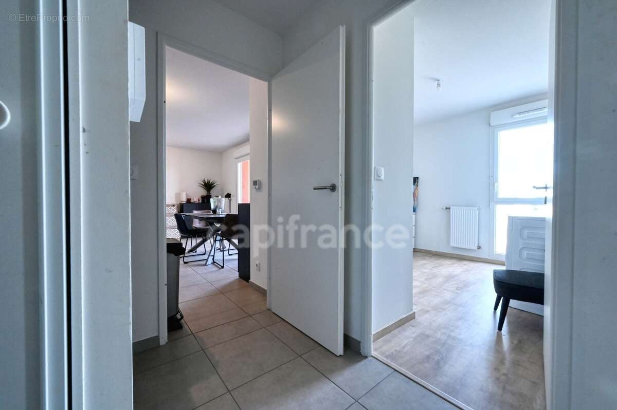 Appartement T3 en résidence sécurisée - photo 9