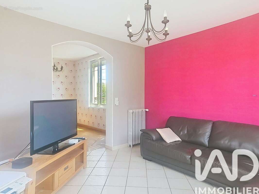 Photo 6 - Maison à CEZY