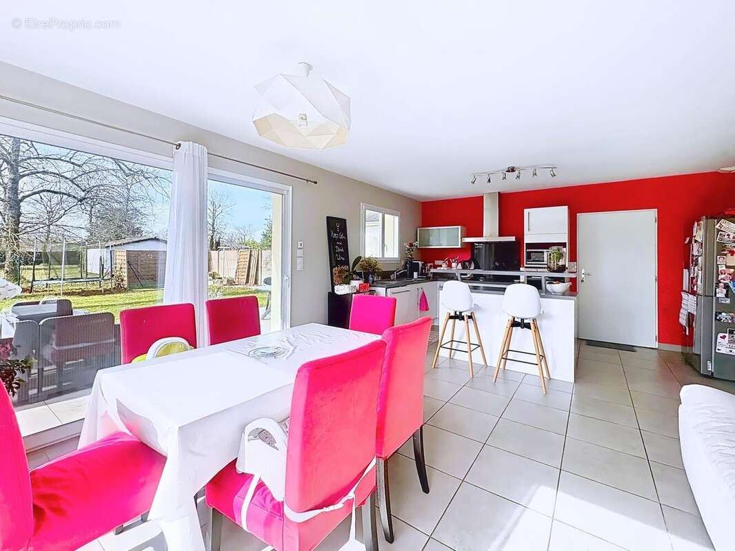 Photo 3 - Maison à SAINT-JEAN-D'ILLAC