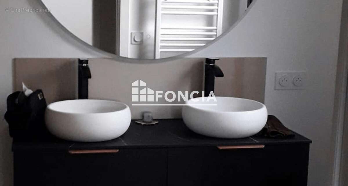 Maison à CHARTRES-DE-BRETAGNE