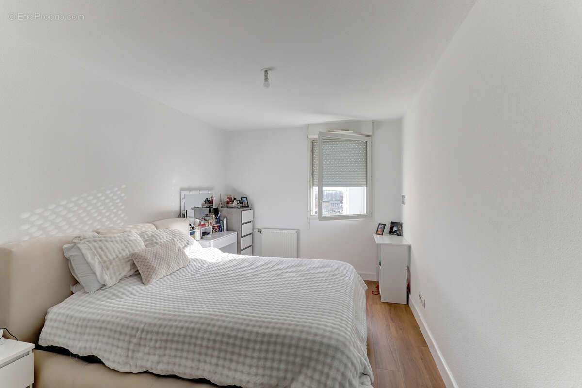 T3 63m2 - loué - residence bbc - investissement locatif - photo 5