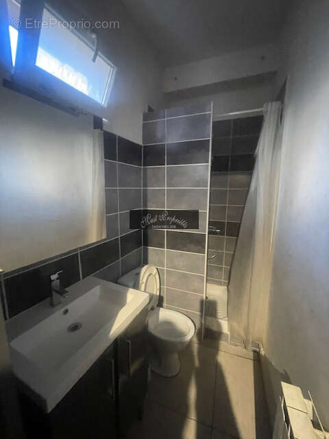Immeuble avec 2 logements, rapport 11,20 %. - photo 5