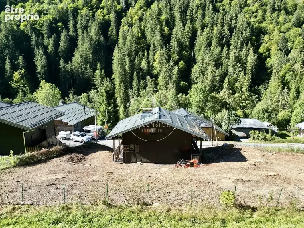 Charmant chalet 4 chambres à rénover dans la Vallée de la Manche, Morzine - photo 10