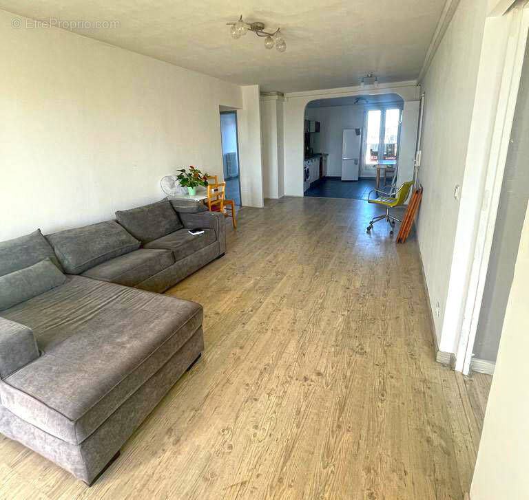 Appartement à MARSEILLE-11E