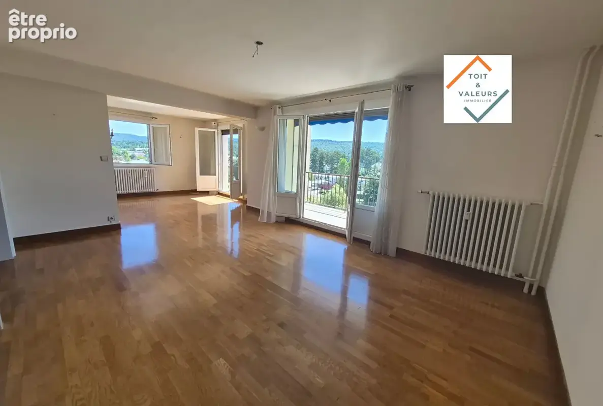 Appartement à CHAMPAGNOLE