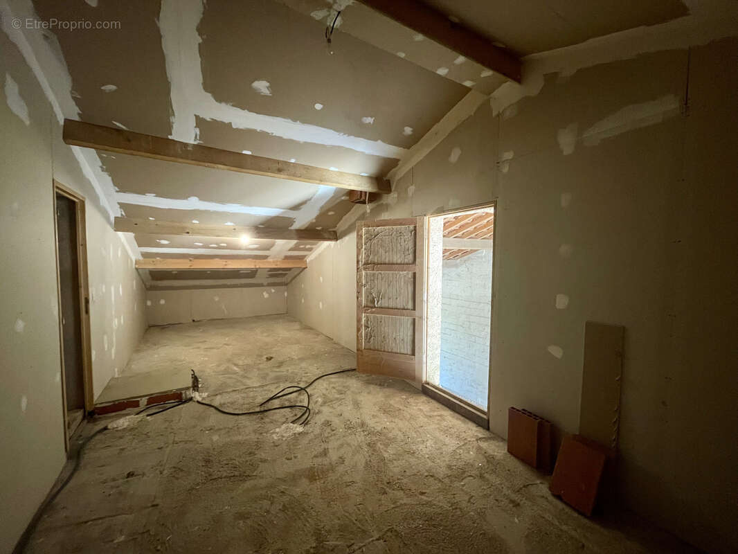 Maison à VILLENEUVE-TOLOSANE