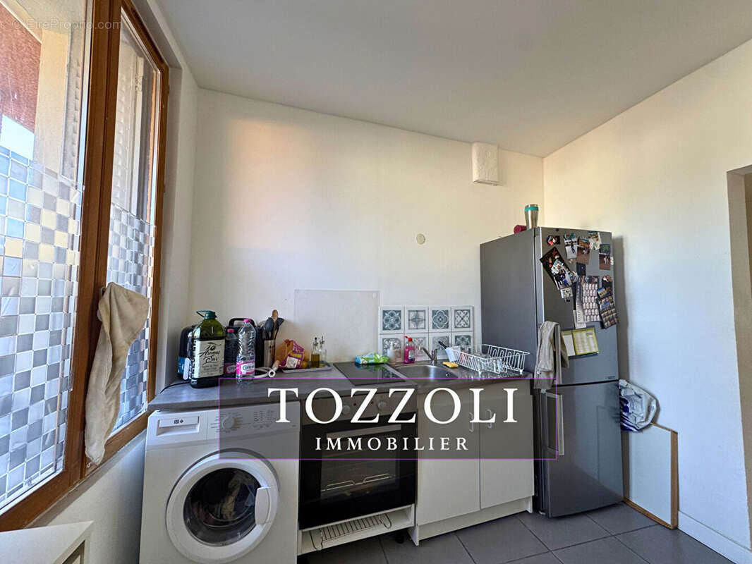 Appartement à SAINT-PIERRE-DE-CHANDIEU