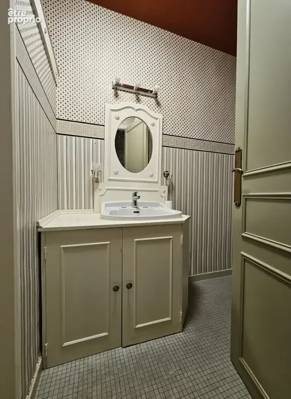 Maison bourgeoise des années 20 idéalement placée - photo 15