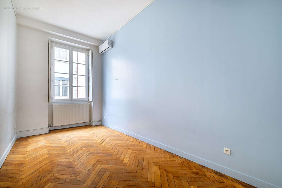 Appartement à LYON-1E