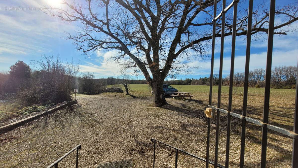 Maison à BANON