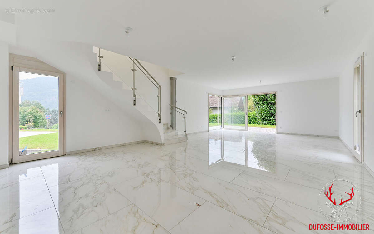 Annecy - Villa T4 125 m² - photo 11