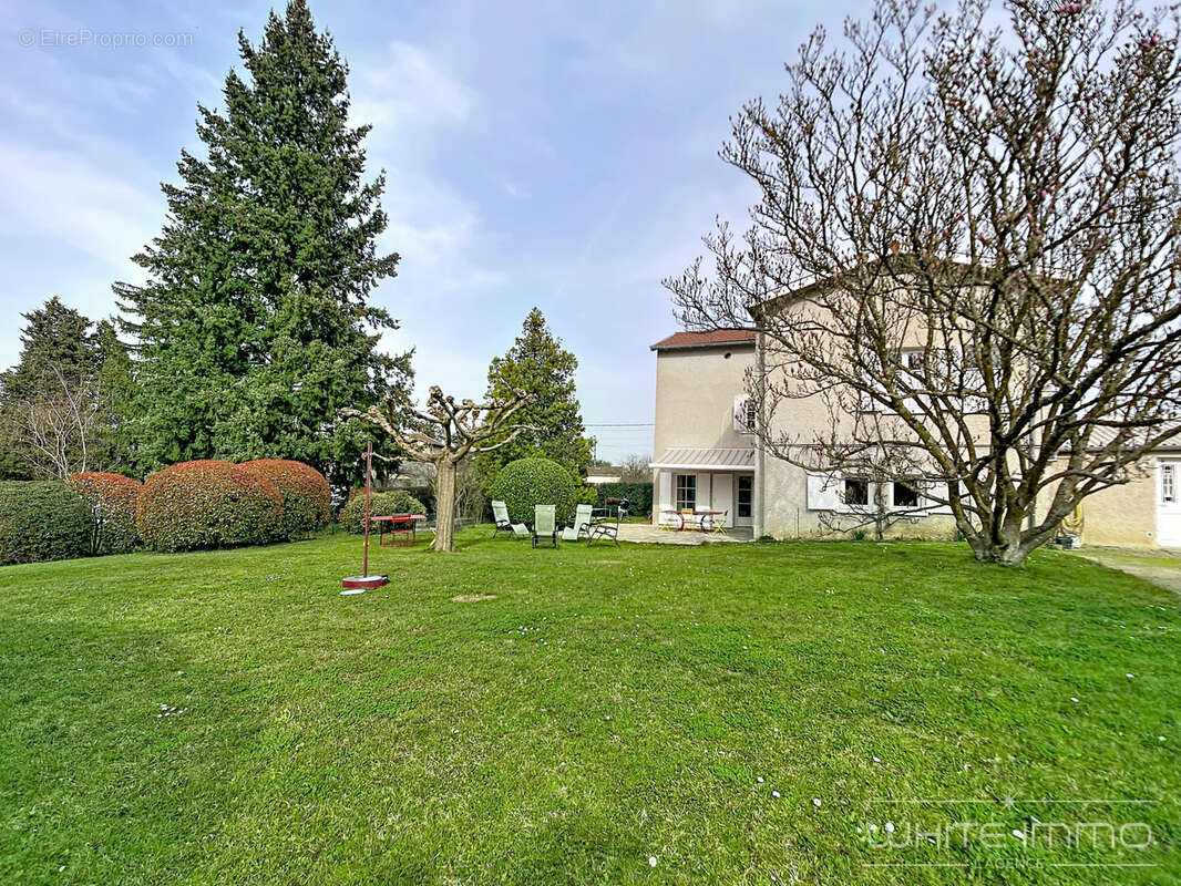 Maison à FRANCHEVILLE