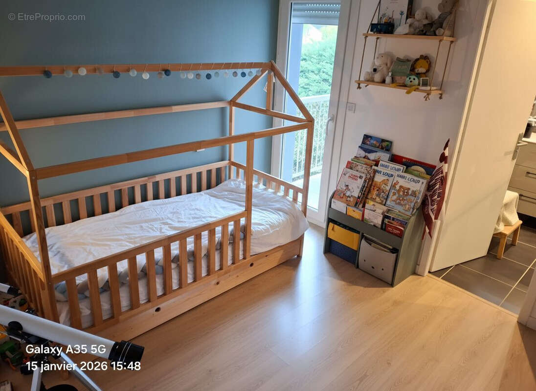 2ème chambre - Appartement à MERIGNAC