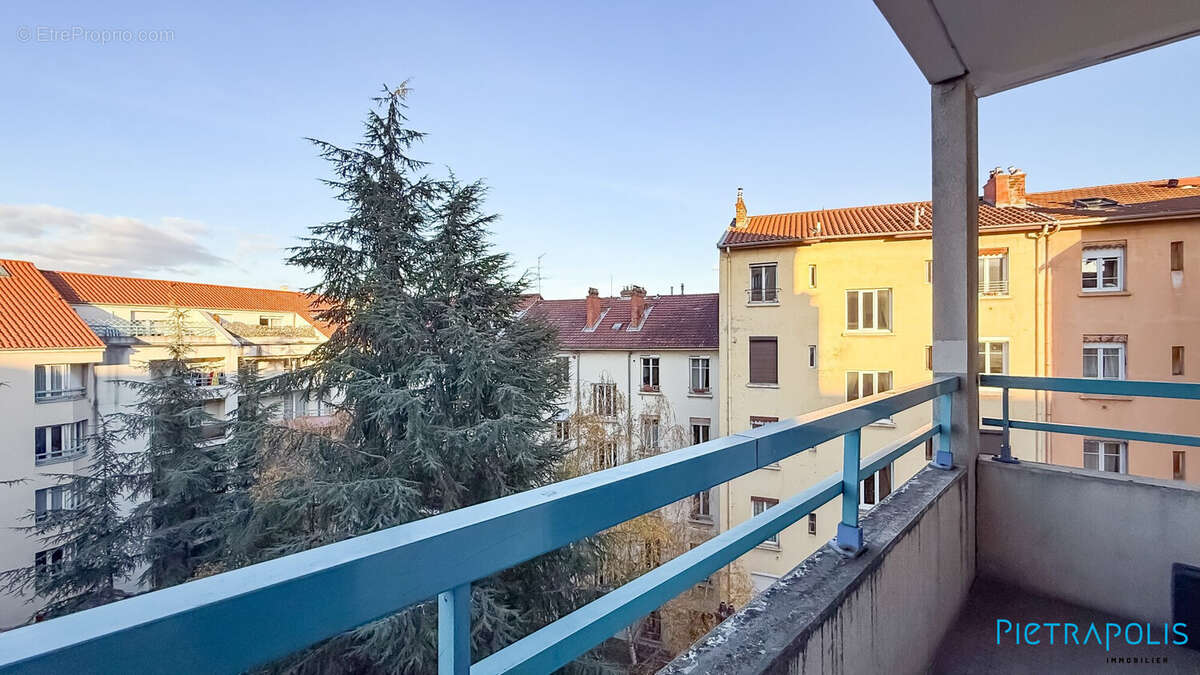 Appartement à VILLEURBANNE