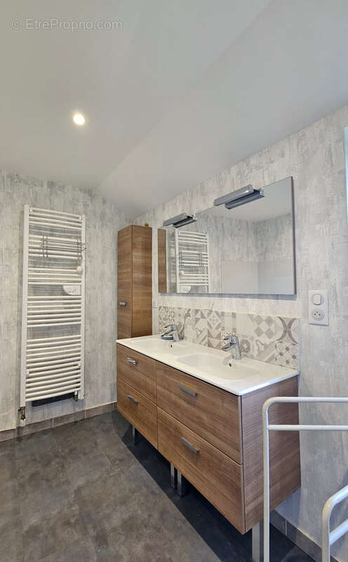 Maison à LA LOUBIERE