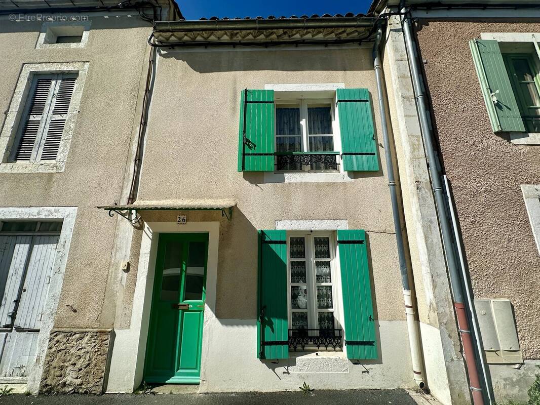 Maison à EYMET