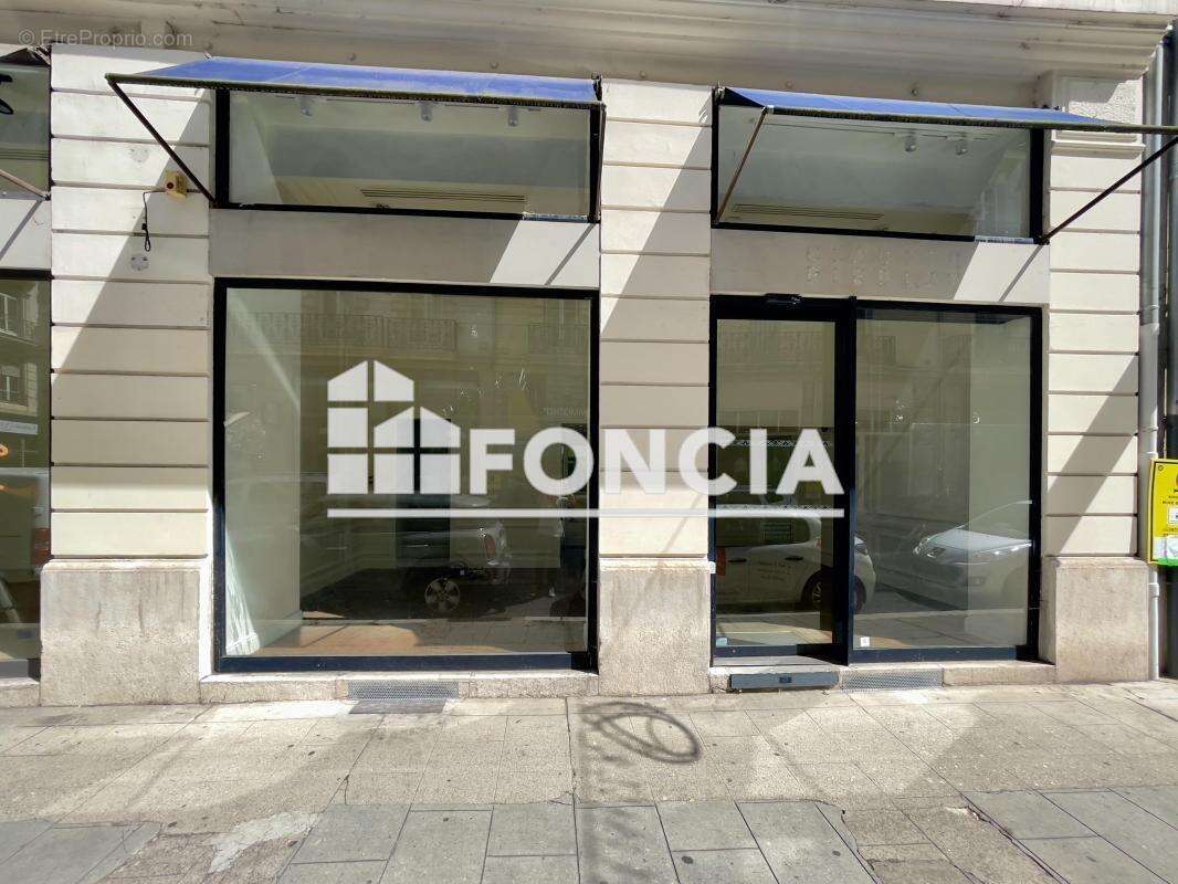 Commerce à GRENOBLE