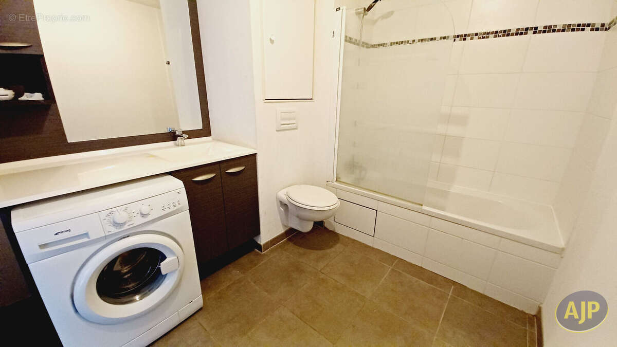 Appartement à SAINT-SEBASTIEN-SUR-LOIRE