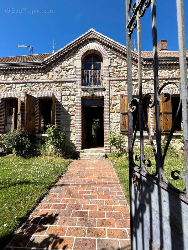 Maison à SENS
