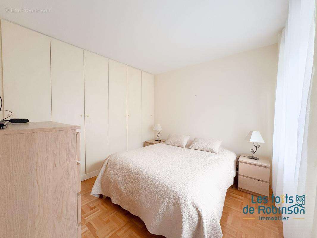 Appartement à ISSY-LES-MOULINEAUX