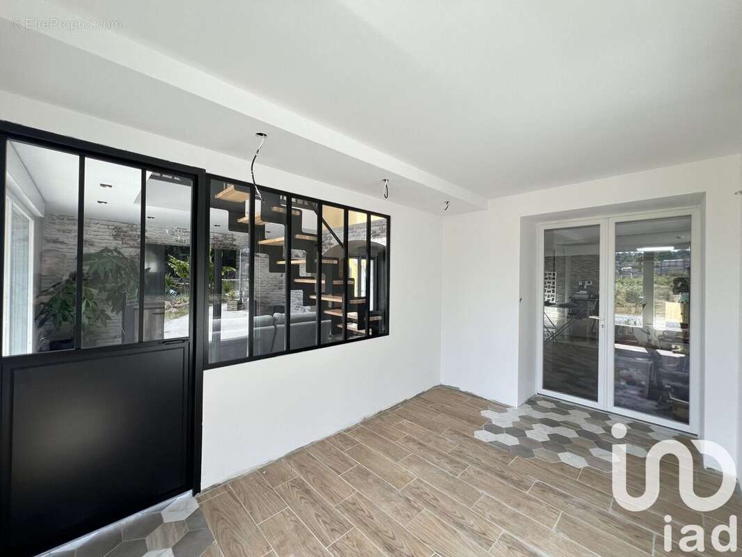 Photo 4 - Maison à MONTFORT-LE-GESNOIS