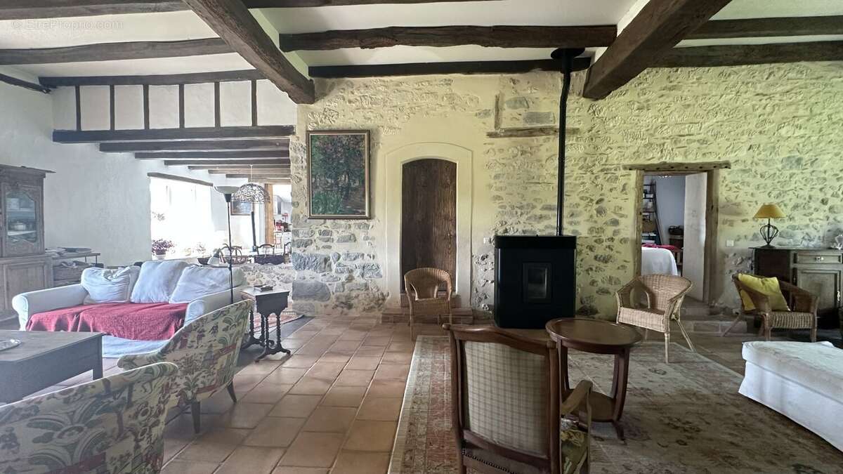 Maison à PEYREHORADE