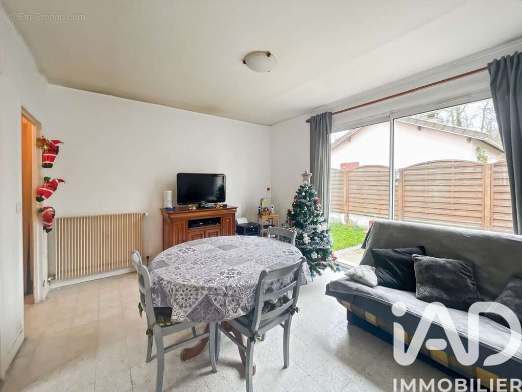 Photo 6 - Maison à MONTFERMEIL