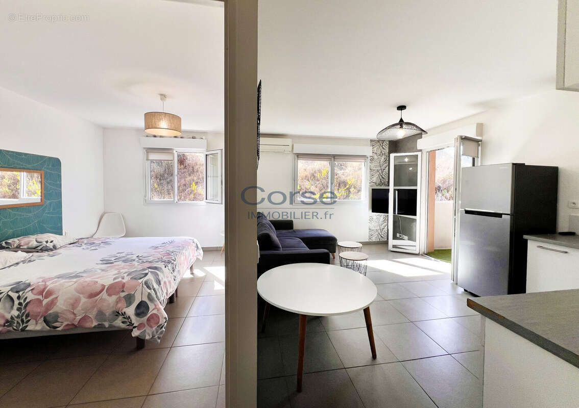 Appartement à SARROLA-CARCOPINO