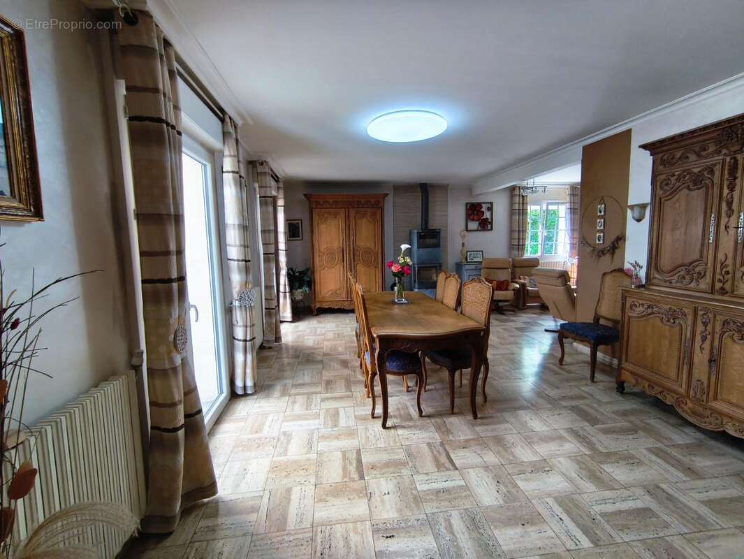 Maison à BION