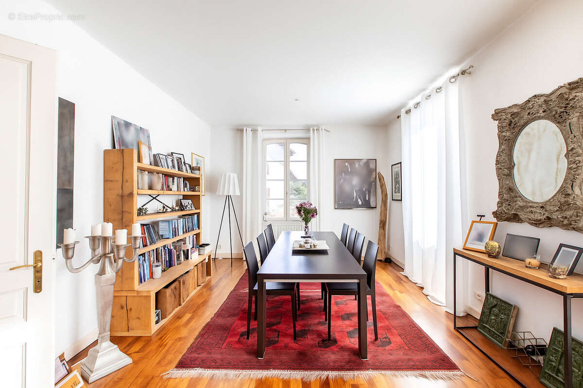 Maison à MOOSLARGUE