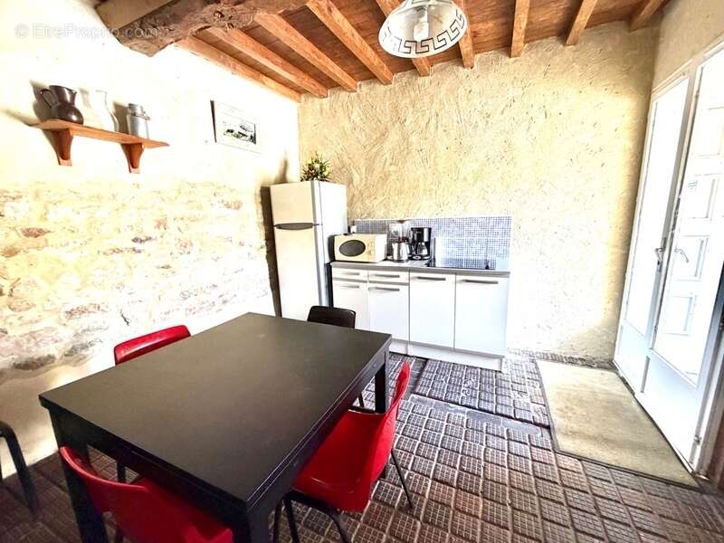  LES OUBEAUX (14230) – Domaine de charme avec chambres d’hôtes, roulotte et plus de 2,2 hectares - photo 9