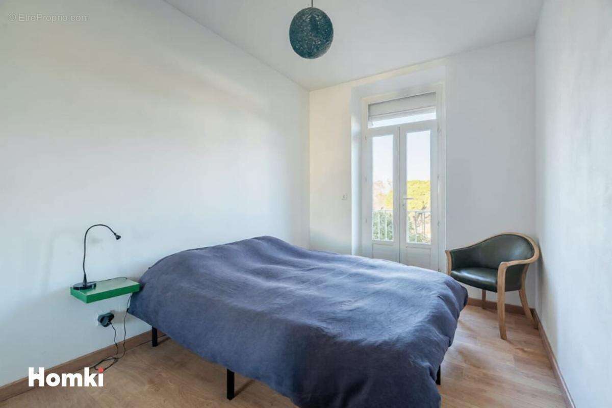 Appartement à MARSEILLE-12E