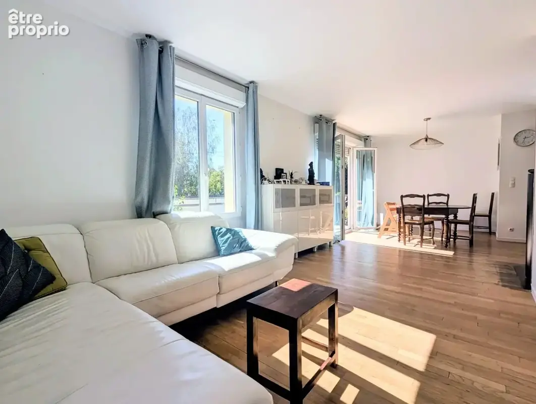 Photo Maison à Plaisir au prix de 469 000€