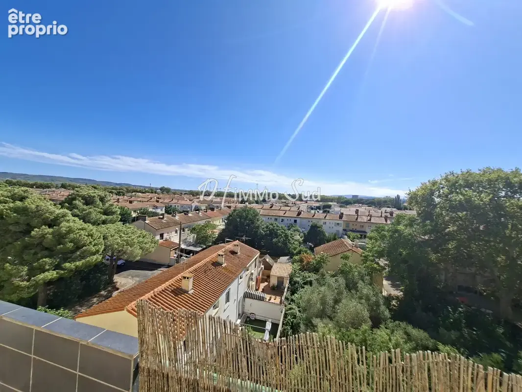 Appartement t3-plein sud-vue panoramique exceptionnelle sur narbonne-1 place de parking+cave-secteur egassiair - photo 2
