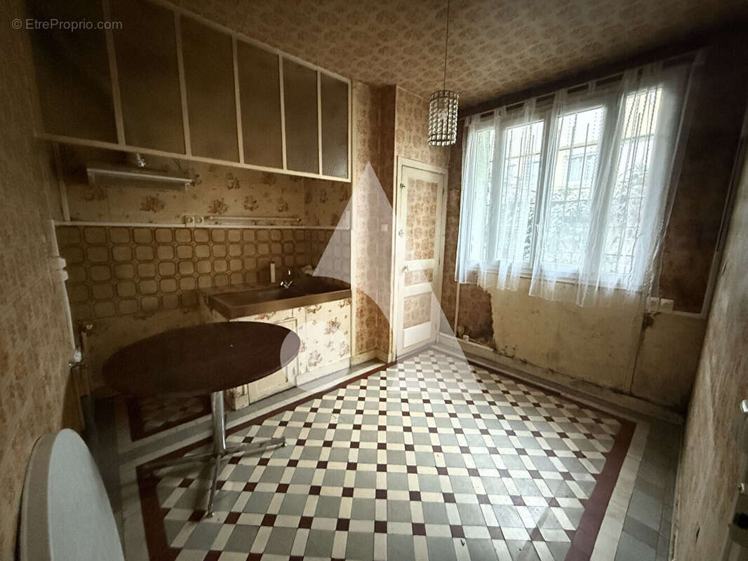 Maison à DEUIL-LA-BARRE