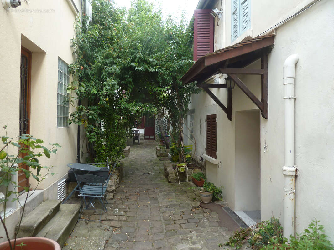 Appartement à RUEIL-MALMAISON