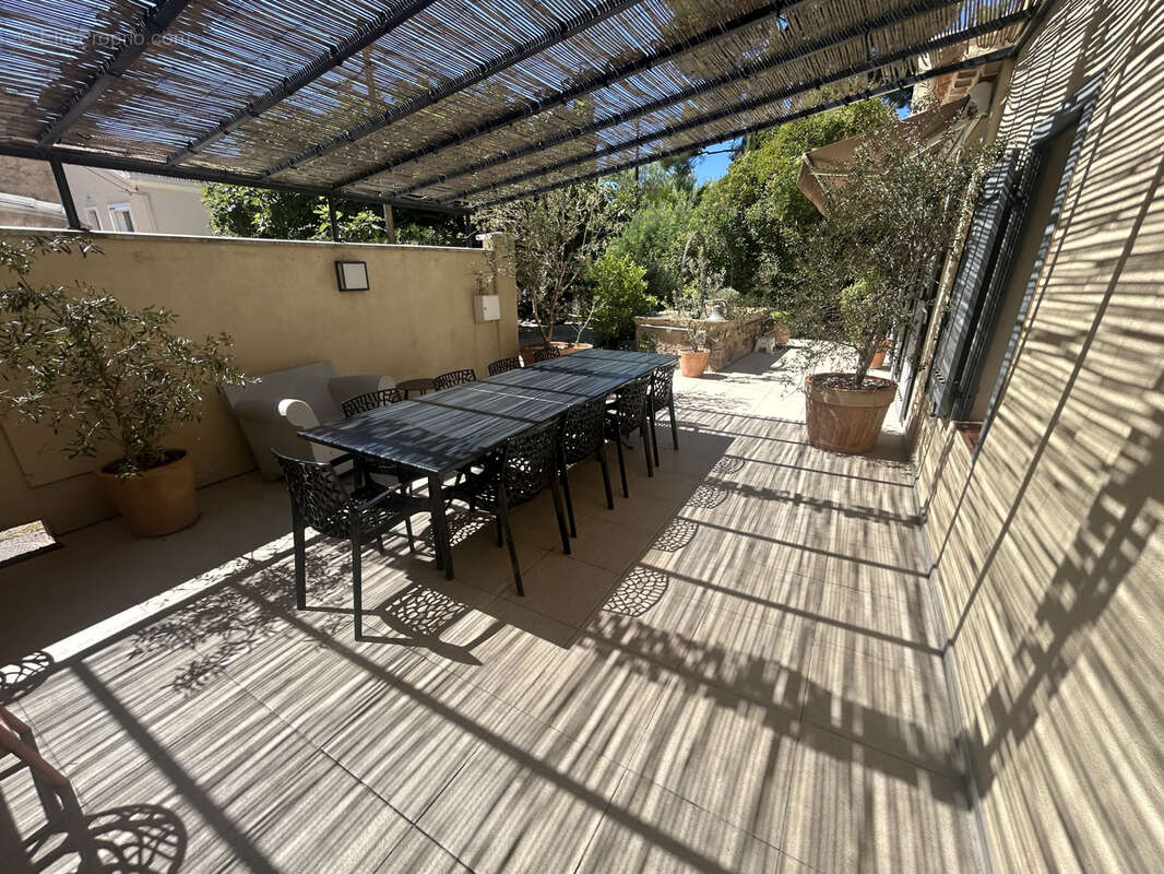 Maison à SIX-FOURS-LES-PLAGES