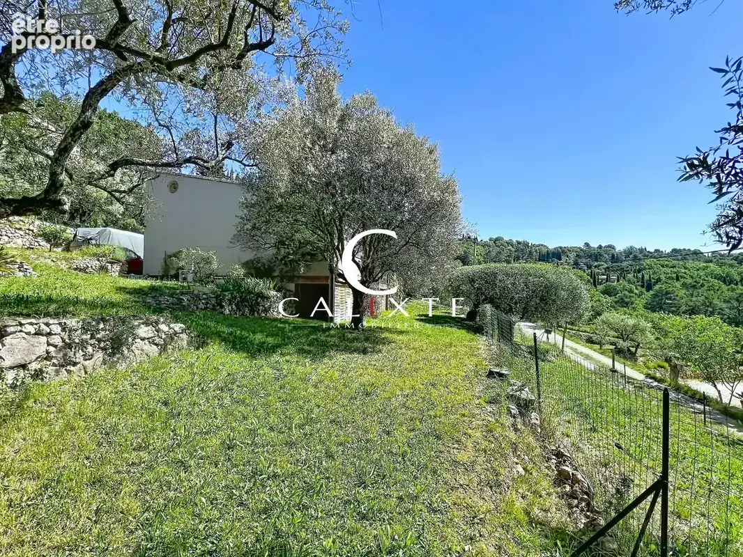 Maison 4 pièces 110 m² à vendre à Montauroux (83440) - photo 2