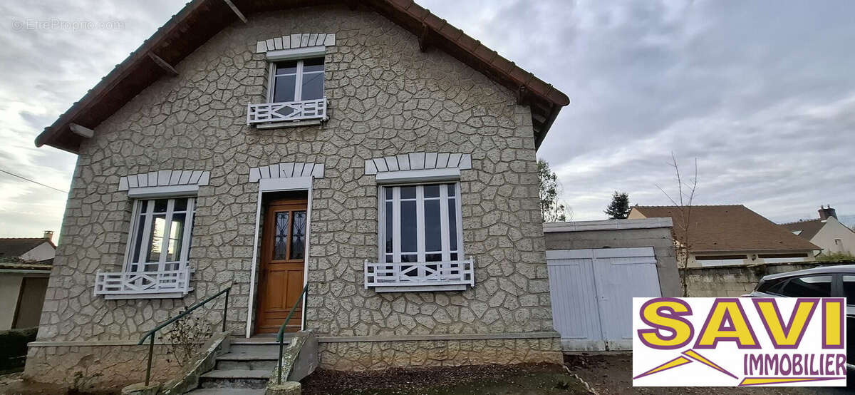 Maison à CEPOY