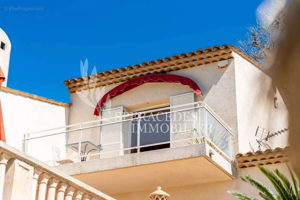 Maison à MOUANS-SARTOUX