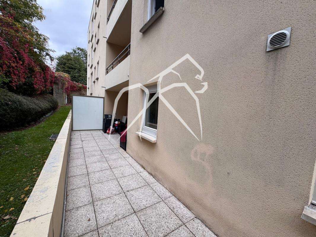 Appartement à DEVILLE-LES-ROUEN
