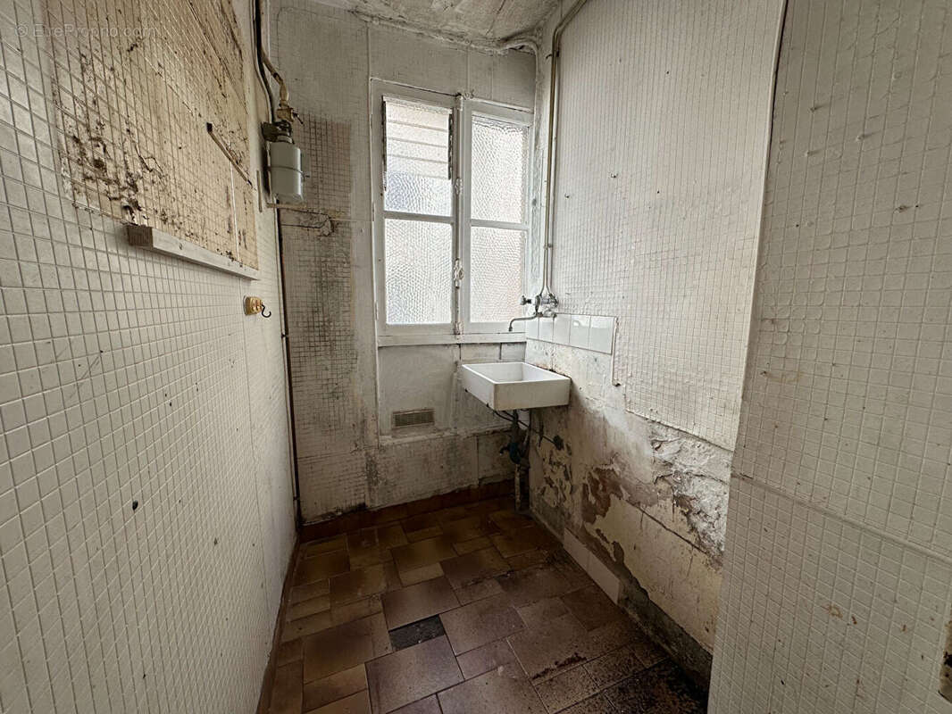 Appartement à PARIS-19E