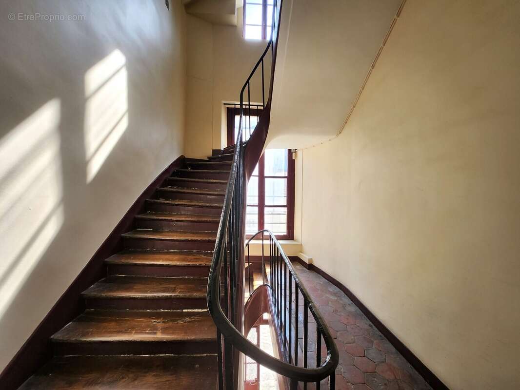 Appartement à VERSAILLES