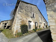Maison à CHAPDEUIL