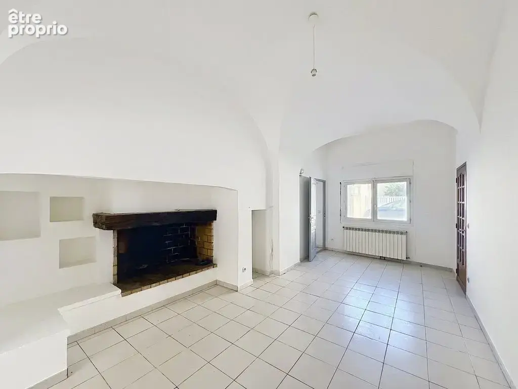 Maison 7 pièces 340 m² à vendre à Paulhan (34230) - photo 3