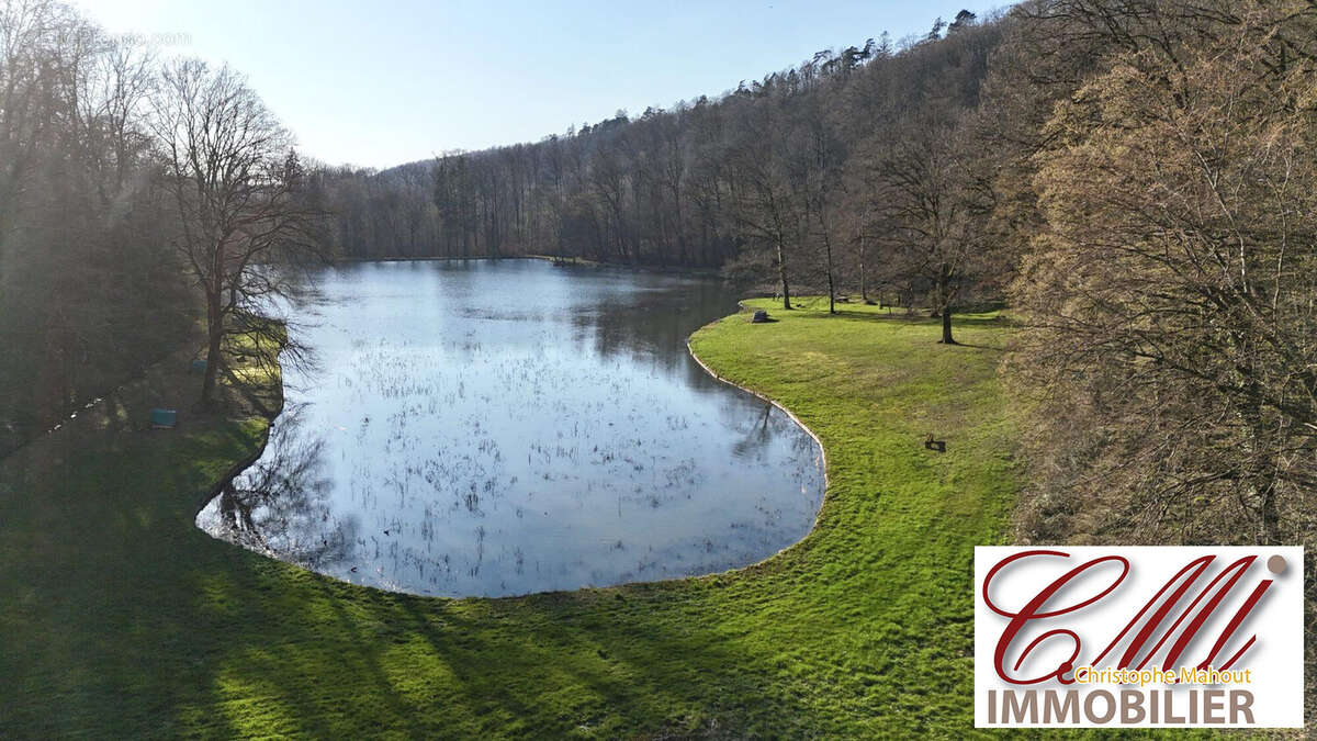 Terrain à BEAULIEU-EN-ARGONNE